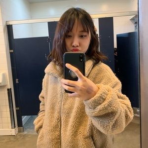 Meet your Posher, Naeun